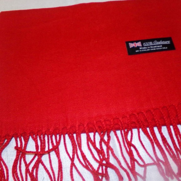 NEW - 100% Cashmere Scarf from Scotland (Boutique) - Picture 2 of 2